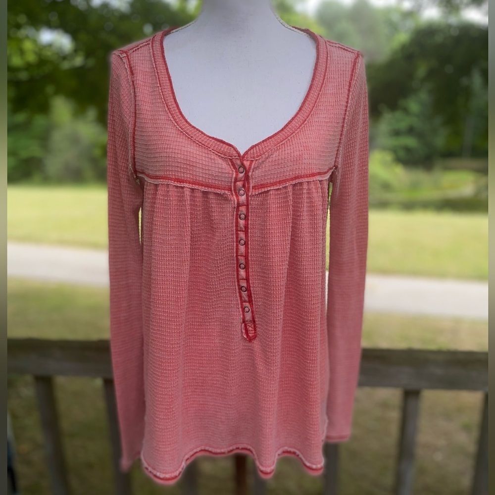 We The Free FP Kai Wm’s Sz Small Red Swingy Baby Doll Shape Henley Thermal Top